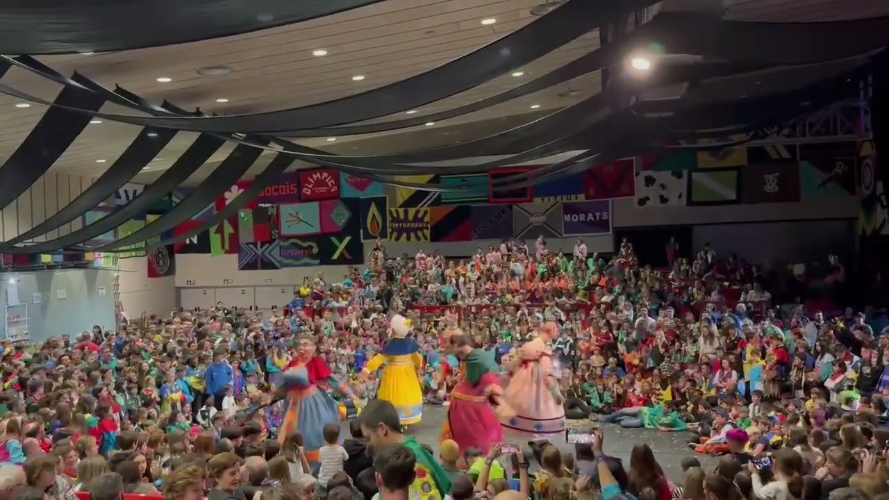 El Bufi pels Gegants Bojos de Solsona petits - Ball d’Assaig del Carnaval de Solsona 2024