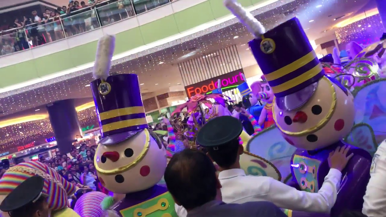 SM Christmas Parade 2017 - SM City Dasmariñas