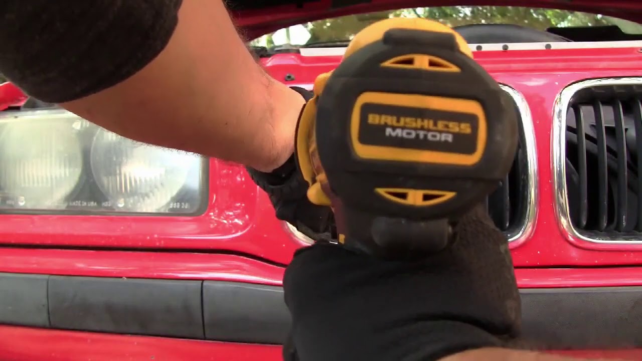 BMW E36 328is Auxiliary Electric Fan Removal