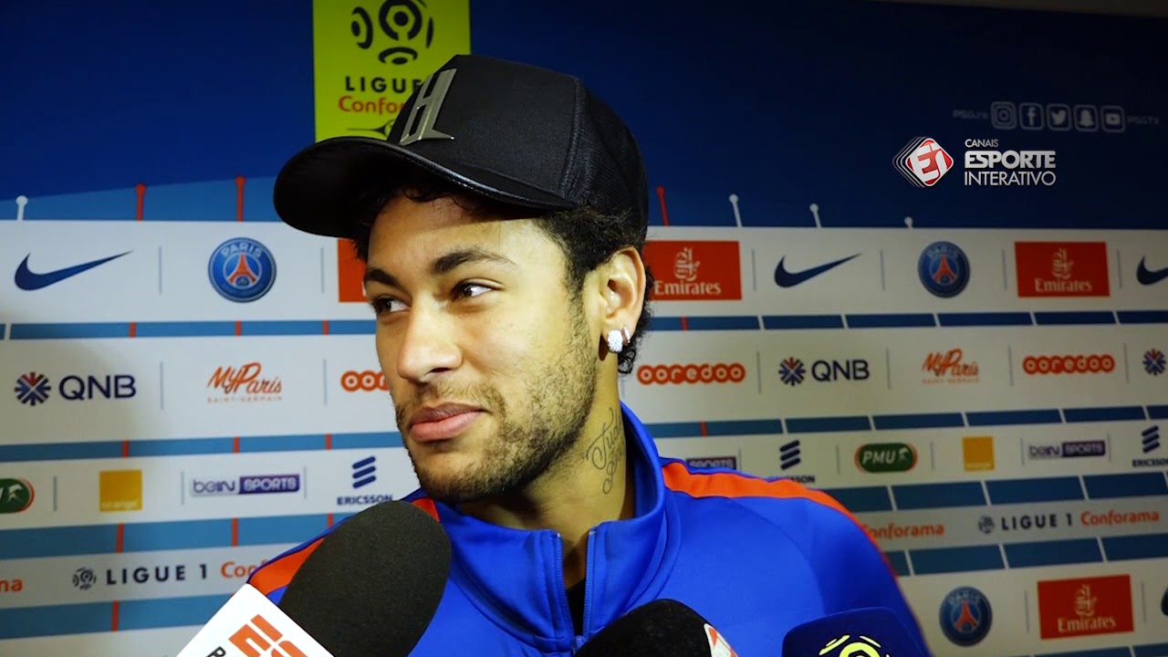 NEYMAR SOBRE CR7: “Me espelho muito nele”.  Ele também falou sobre possível ida para o Real