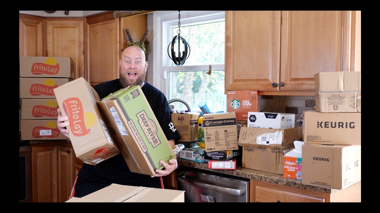 I bought 400 Pounds of Grocery Amazon Customer Returns & Watch the MASSIVE Pallet Unboxing