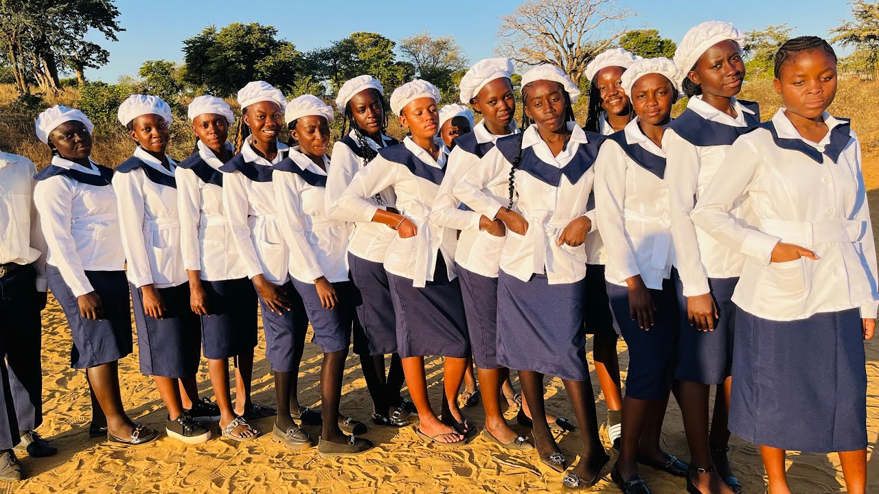 Ndjenda nendi by Bro Frans and Sister Rondrina