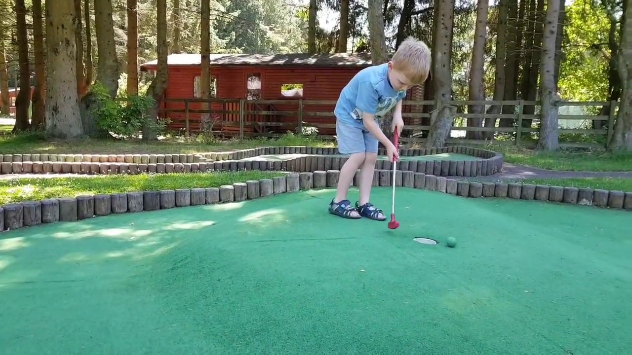 Everything You Need To Know About Taking Toddlers To Darwin Forest Holiday Park In The Peak District