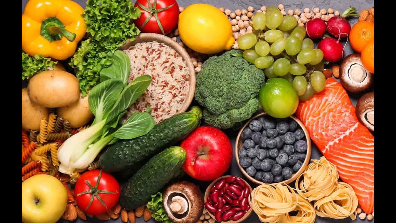 UNA NUTRIZIONE CONSAPEVOLE PER UNA LONGEVITA’ SANA E ATTIVA.