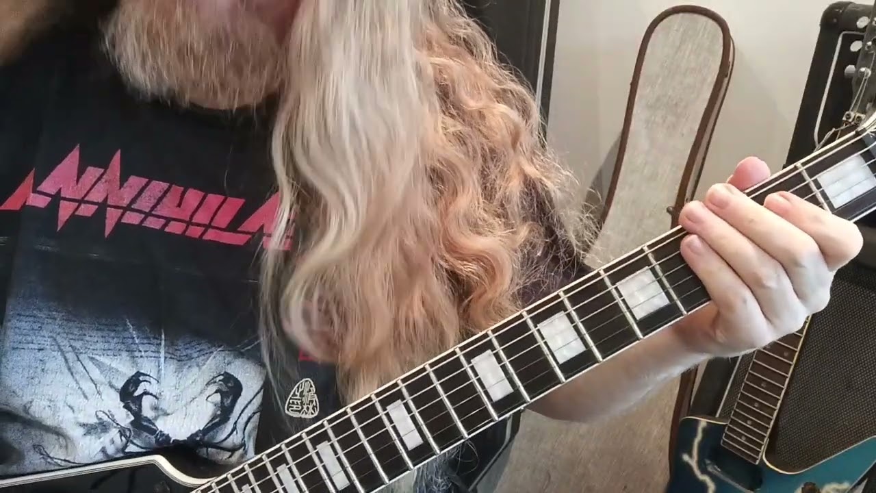 Play Standing Up...And Riff Lesson!!!! - Thrash Metal Rhythm Guitar