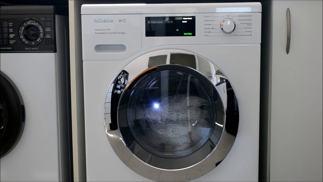 my miele W1 WCH360 speedcare 1600, on delicates 40 and final spin (900rpm).