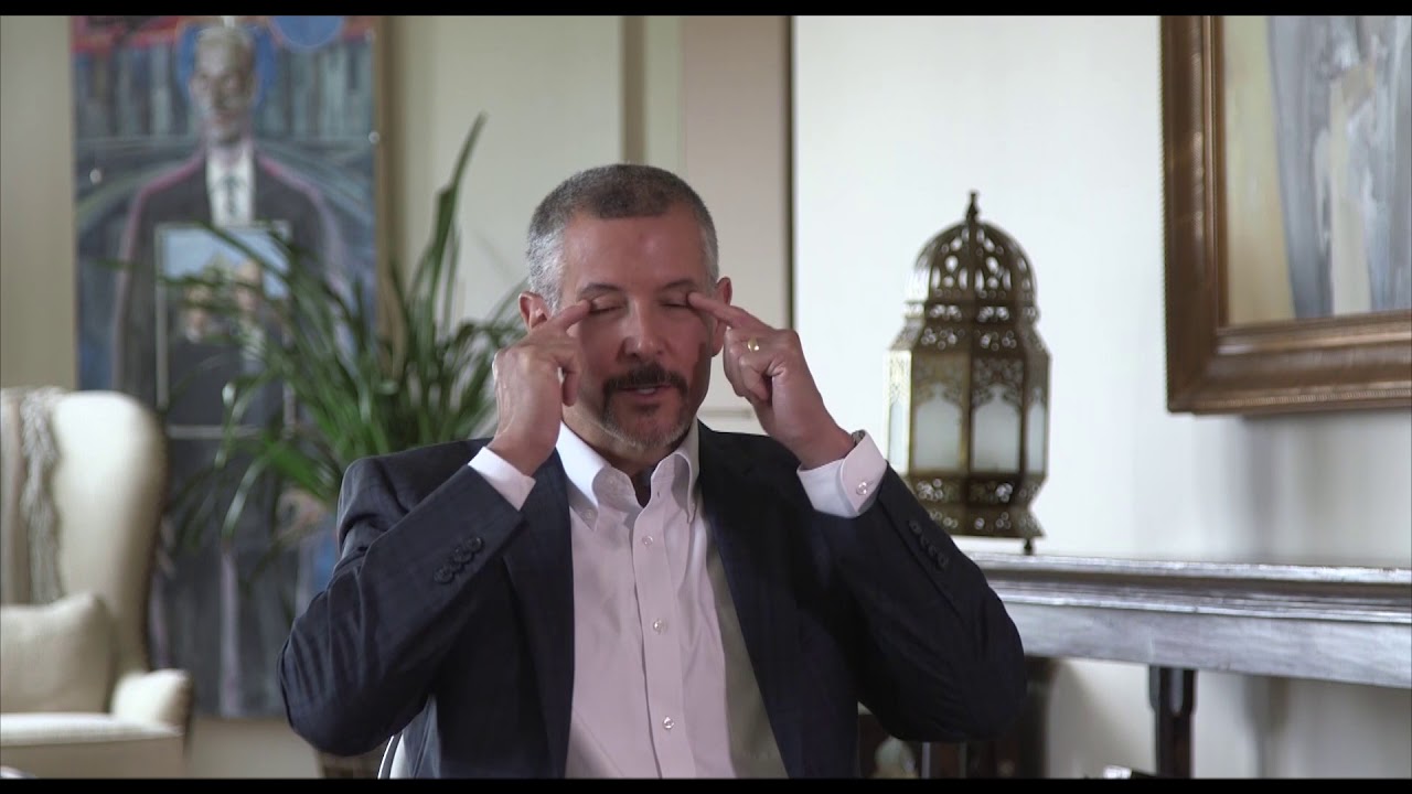 Why do a procedure at the surgerycenter or in the office?  Dr. Lindsey explains his philosophy