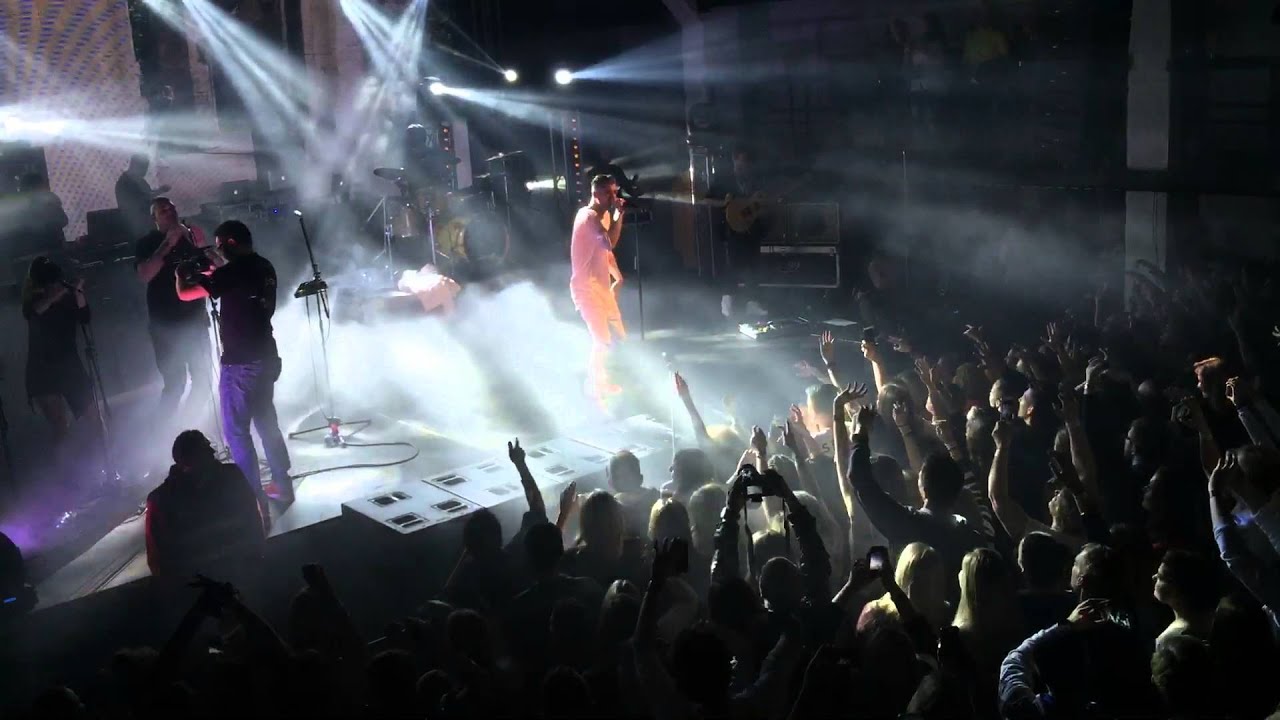 Majk Spirit - Primetime (Live)