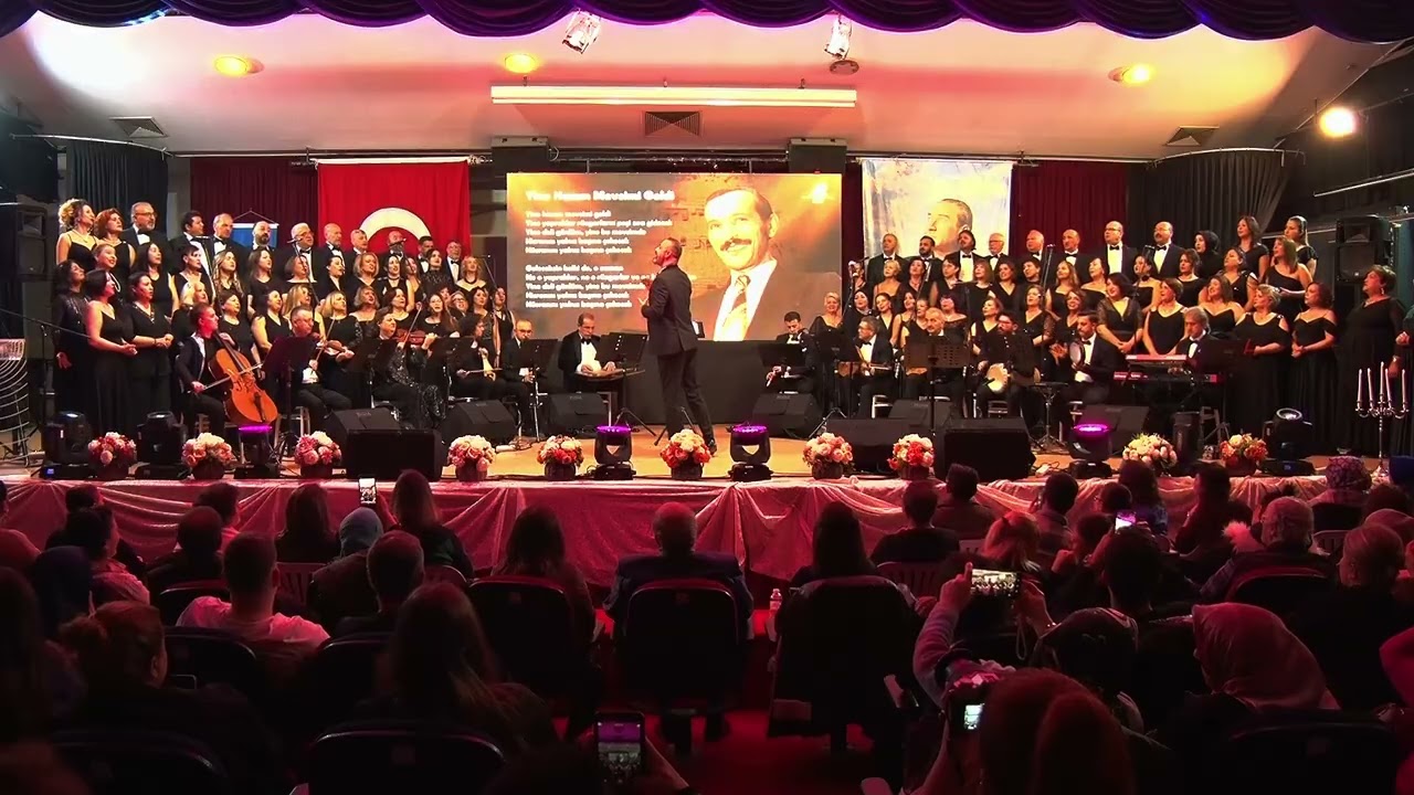 ASEV TSM Korosu Şekip Ayhan Özışık Besteleriyle Sahne Aldı