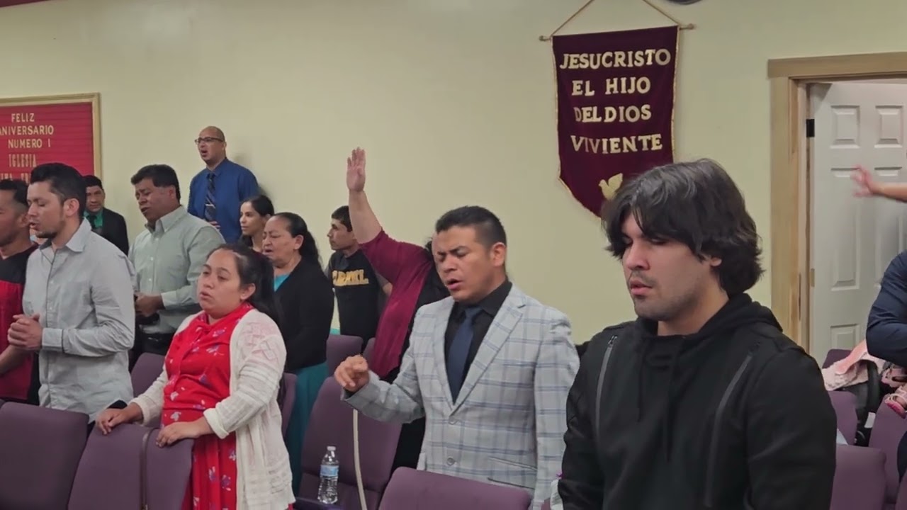 PRIMER ANIVERSARIO IGLESIA PENTECOSTAL DIVINA TRINIDAD #5 (INDIANA)