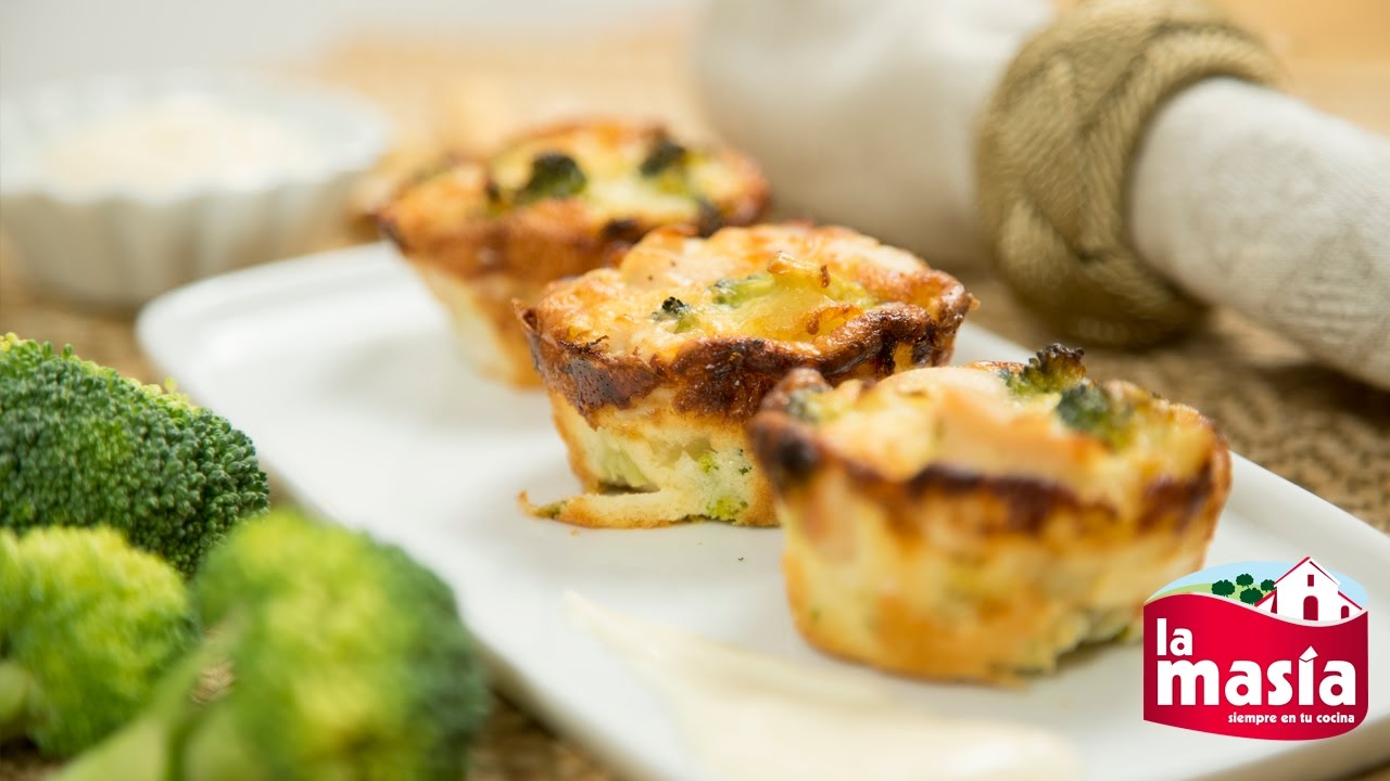 Cupcakes de brócoli y pollo