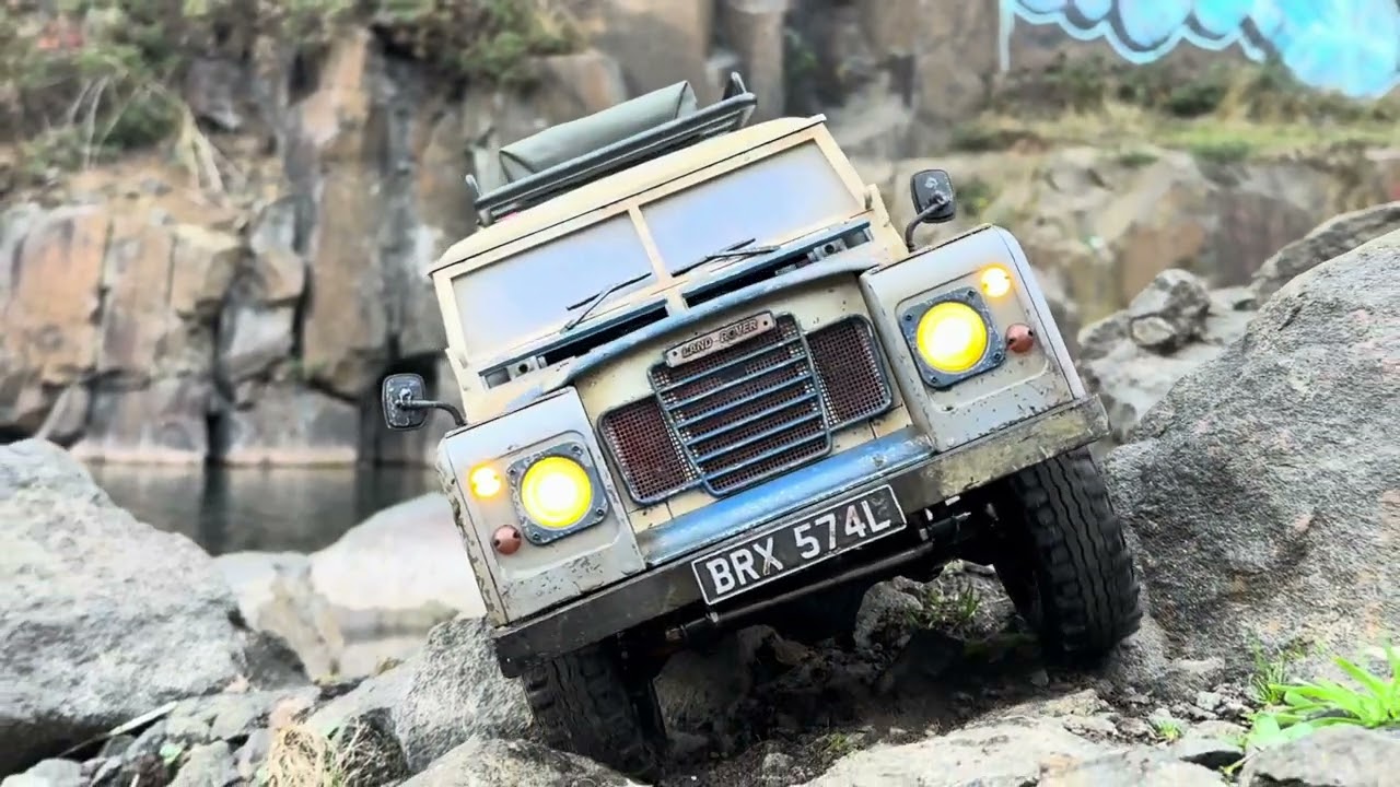 The Greatest British 4x4 Export EVER- 1974 Land Rover Series 3 #boomracing #BRX02