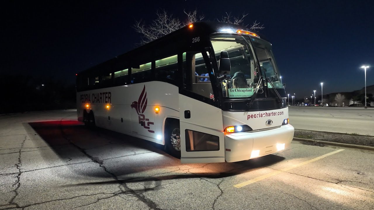 [1K Sub Thank You] POV Bus Nighttime Driving 2007 MCI J4500 (uncut footage)