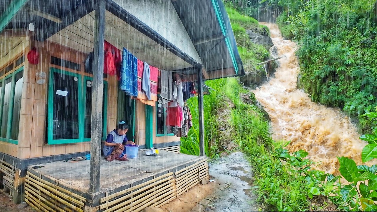 HUJAN DERAS DI KAMPUNG TERDINGIN🥶 DI PEDESAAN TASIKMALAYA JAWA BARAT