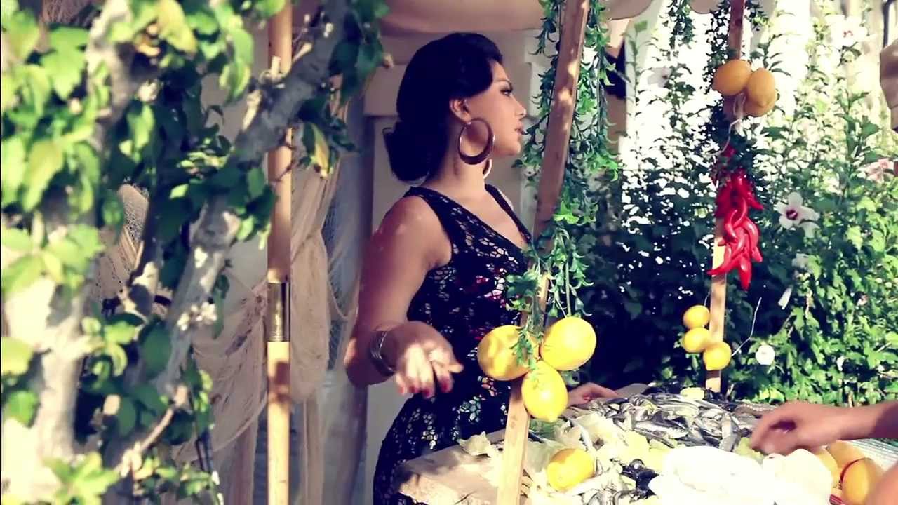 Haifa Wehbe - Bokra Bfarjik (Director's cut)