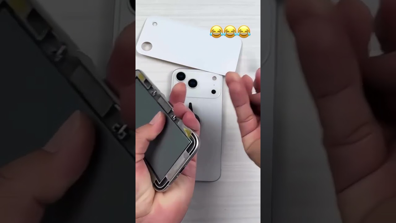 iPhone 17 Air breakdown 😂