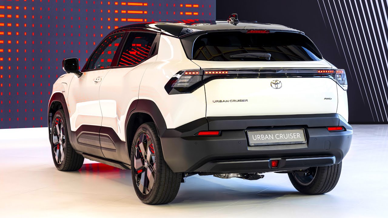 Новый Toyota Urban Cruiser 2025 года — САМЫЙ ДЕШЕВЫЙ полноприводный электрический внедорожник