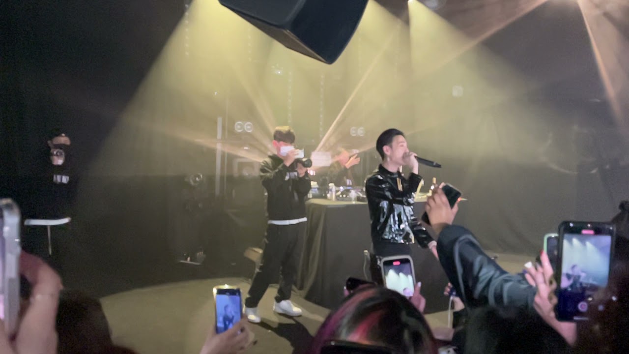 BLOO 블루 in Paris 211206 - Don’t say goodbye