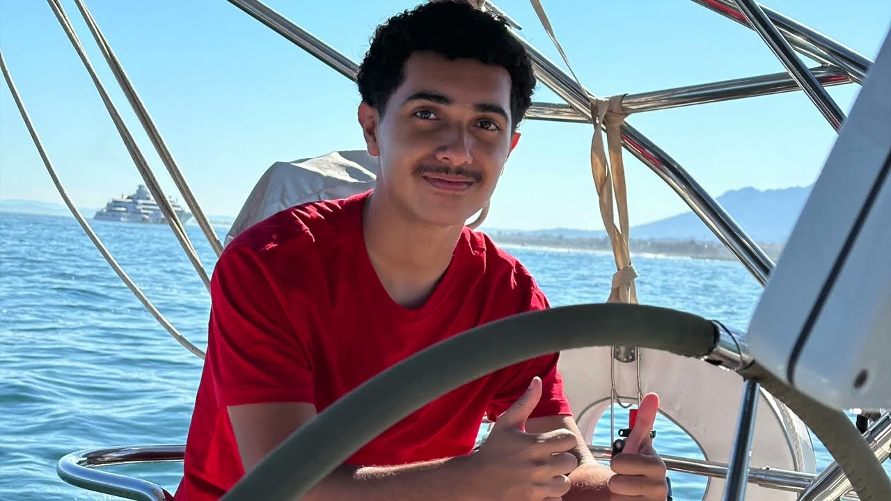 رحلة في قارب شراعي من اسبانيا الى المغرب Morocco Sailing on a Hunter 38