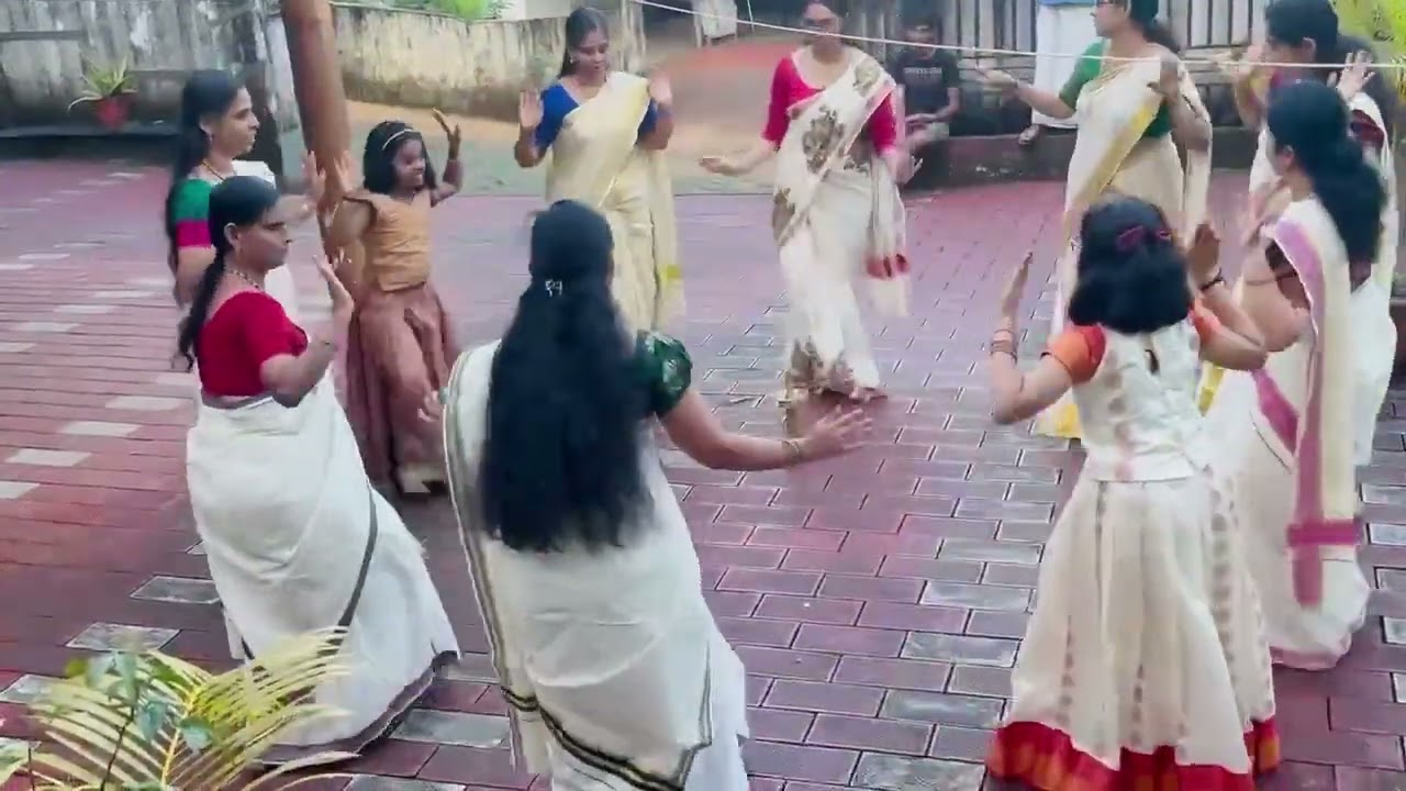Kottum njan kettilla/ Thiruvathira kali/ Onam celebration/ Kaikottikali