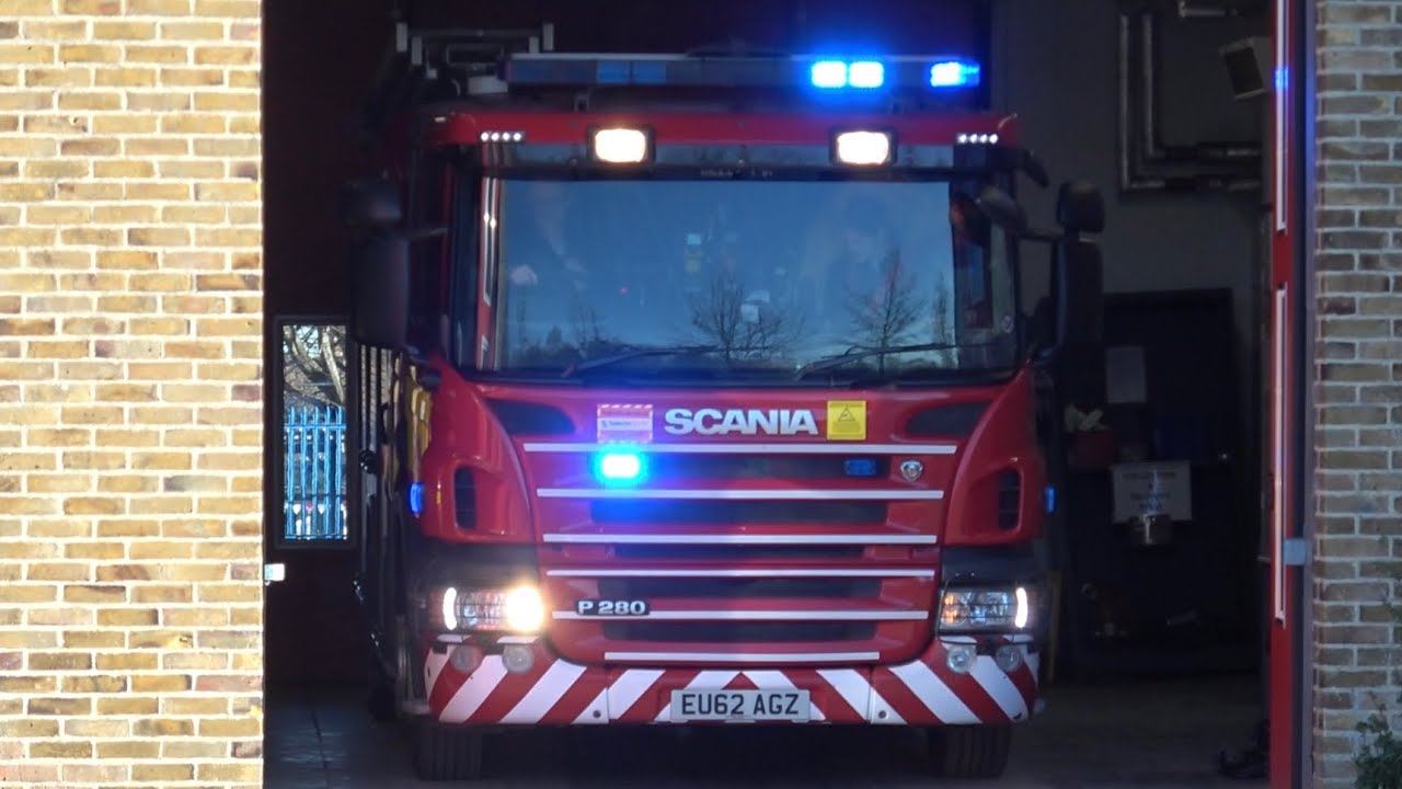 Kent Fire & Rescue Service, Thameside, Heavy Rescue Pump (35R1), turnout 