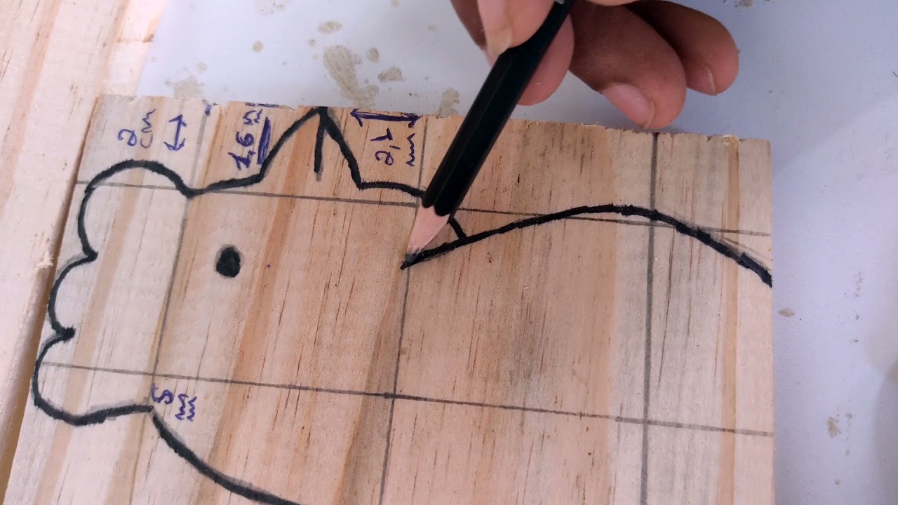 VEJA COMO FAZER O DESENHO DA GALINHA DO PORTA OVOS