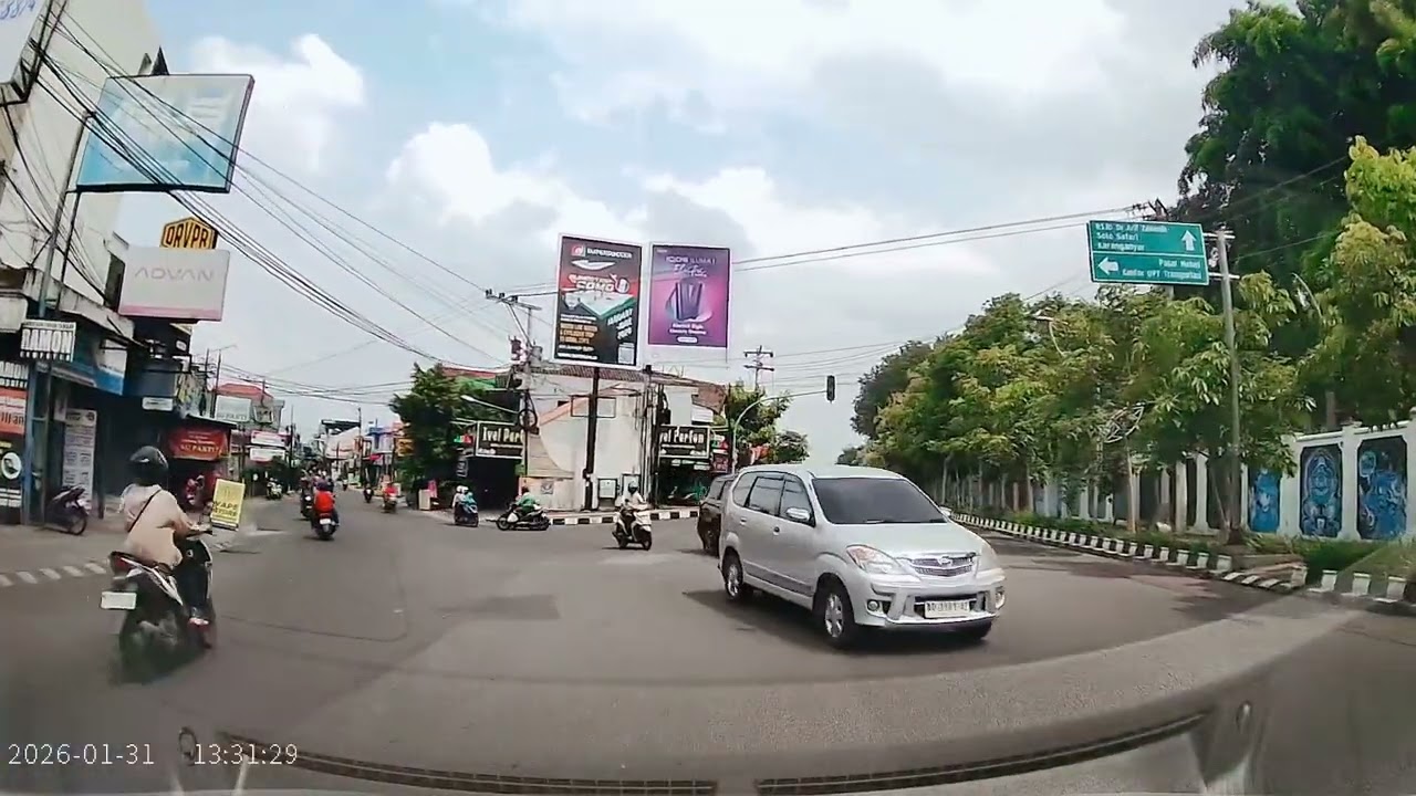 POV Driving Indonesia | Surakarta | Masjid Al Mahmudah - Area Belakang Kampus UNS