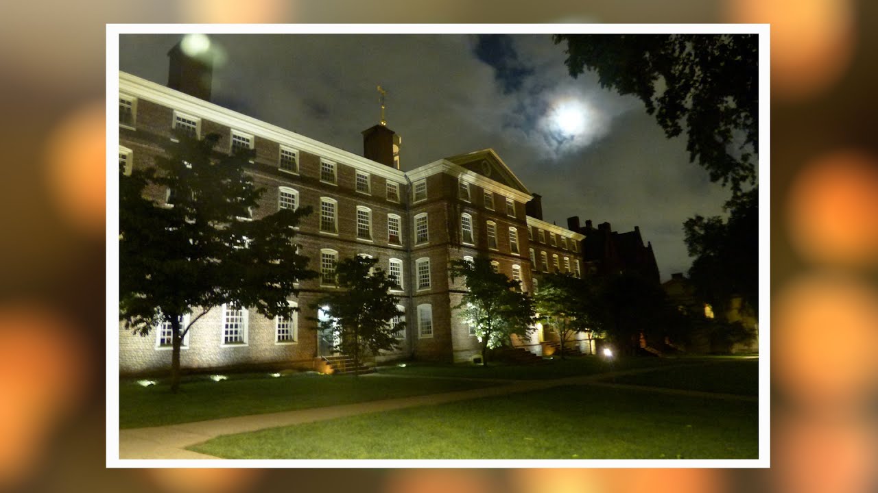 Take A Real-Life Ghost Tour in Providence, RI