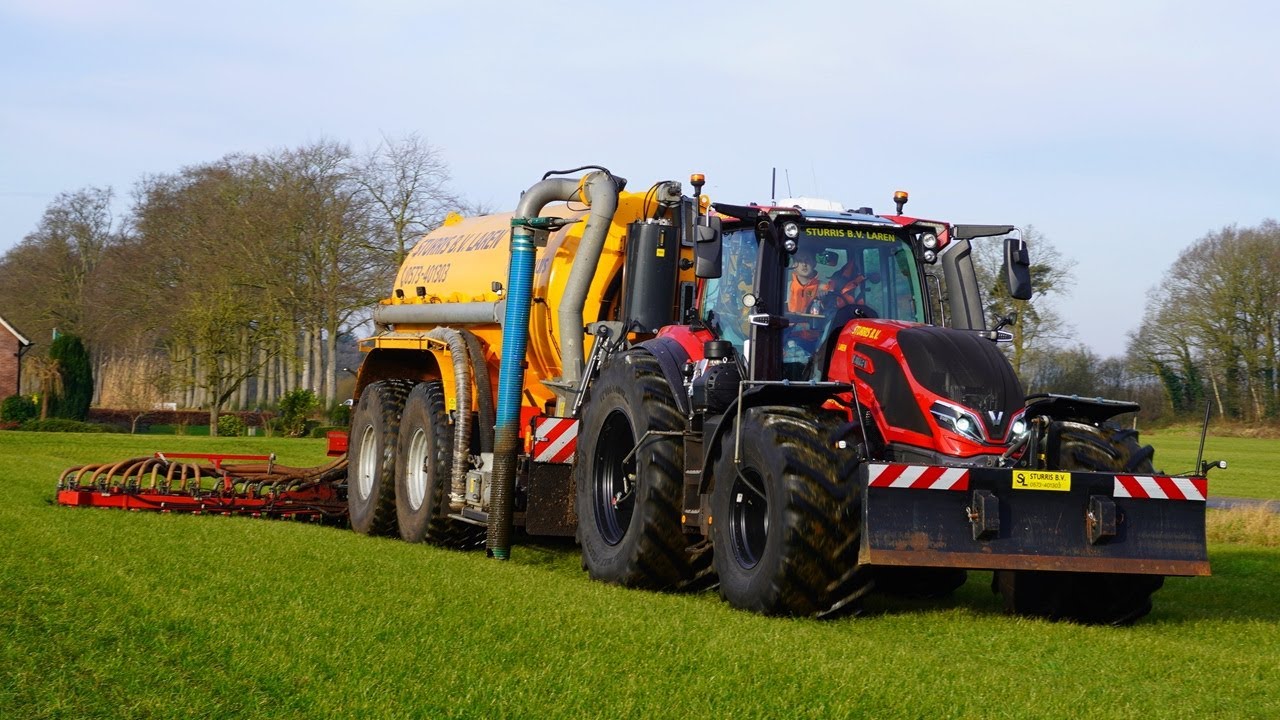 2025 | Valtra Q305 | Mest injecteren | Sturris Laren | Injection slurry | Gülle ausbringen