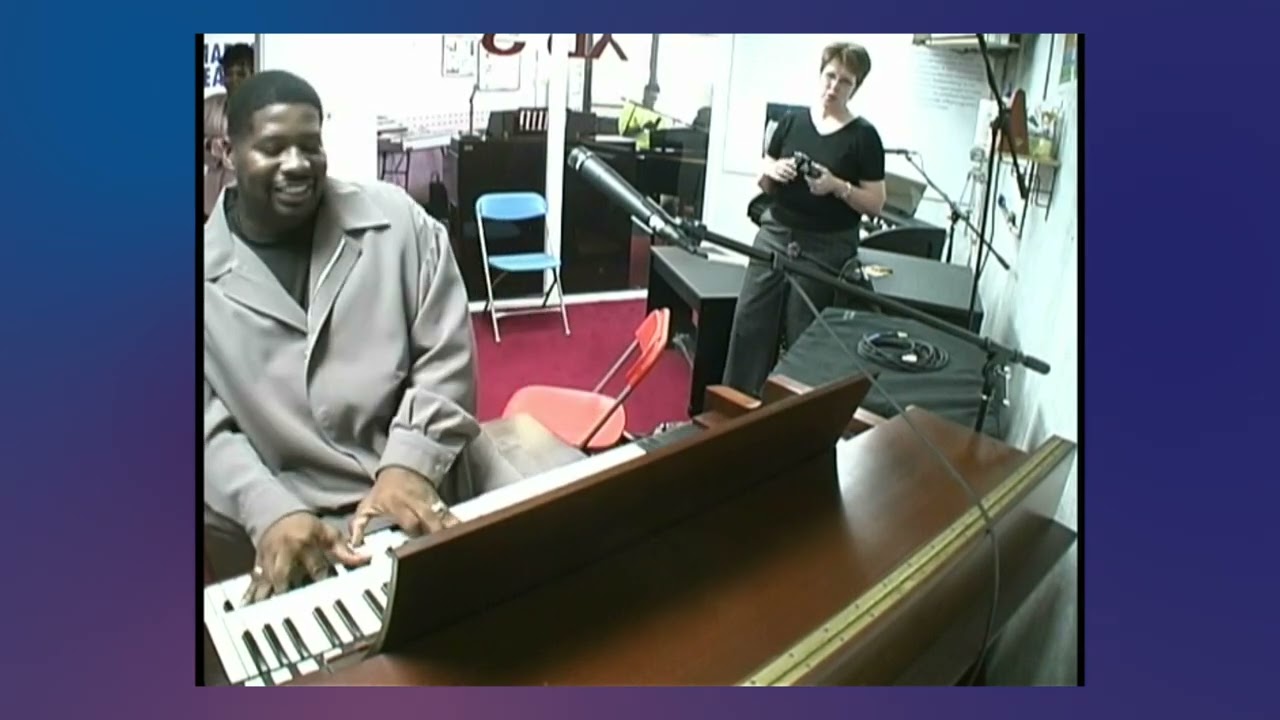 Eddie Howard Jr   The Day Gospel Organ Met Jazz Organ   Solo Performance