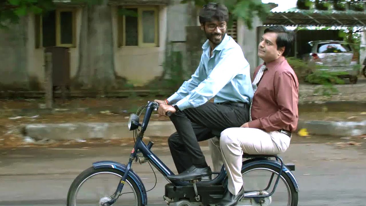 Raghuvaran B.tech Scenes - Raghu And Vivek Going Construction Place
