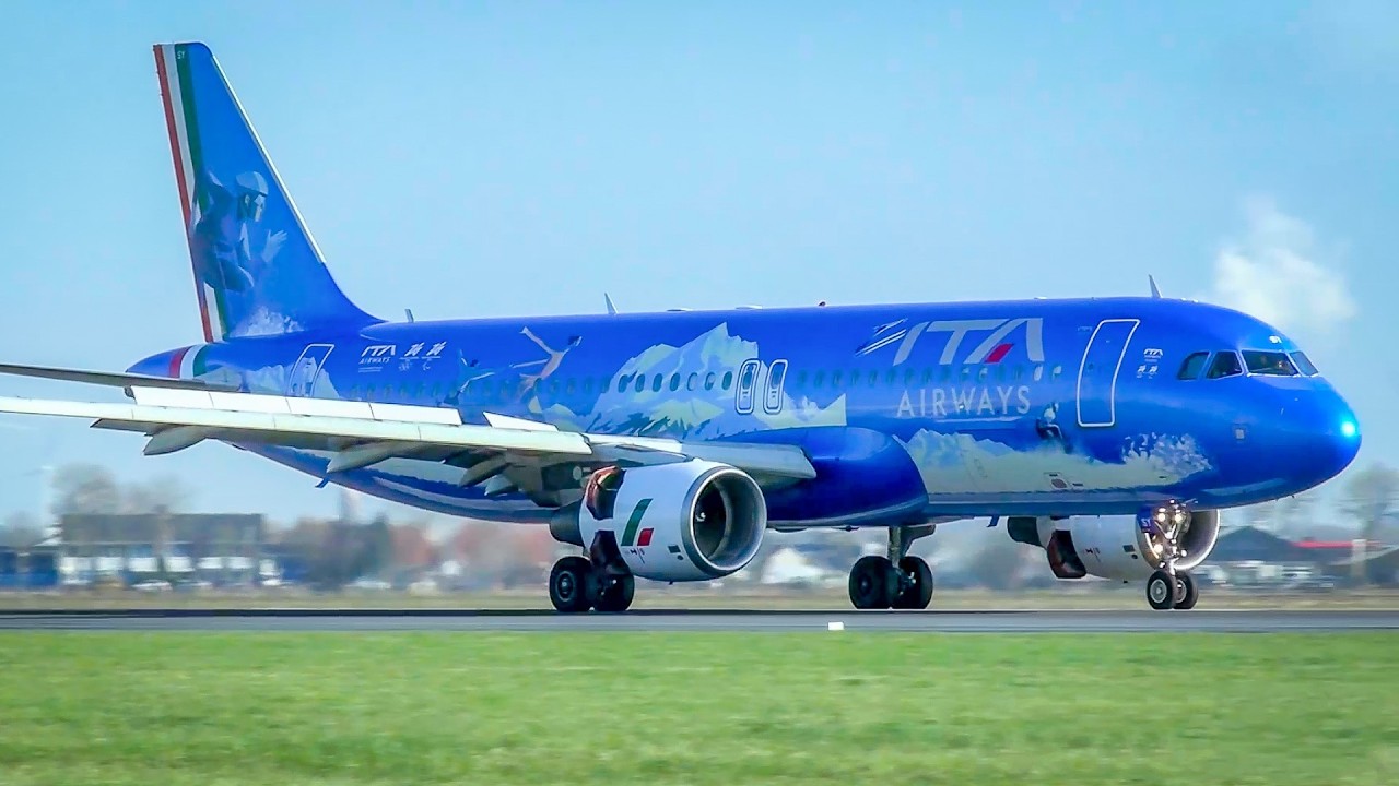 LIVE: Morning Rush Arrivals at Amsterdam Schiphol Airport | Feb 26, 2026