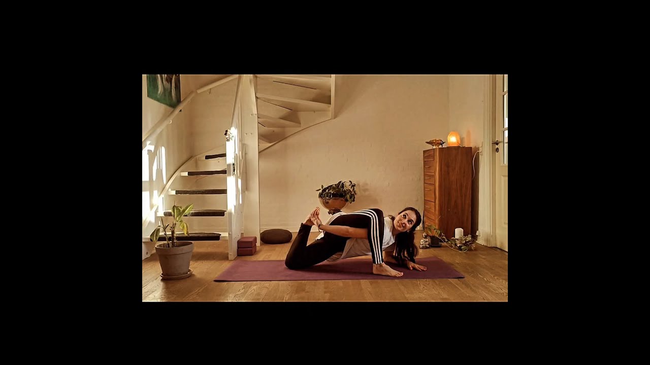 Gentle Yoga Flow for Detox (perfect after Holidays)