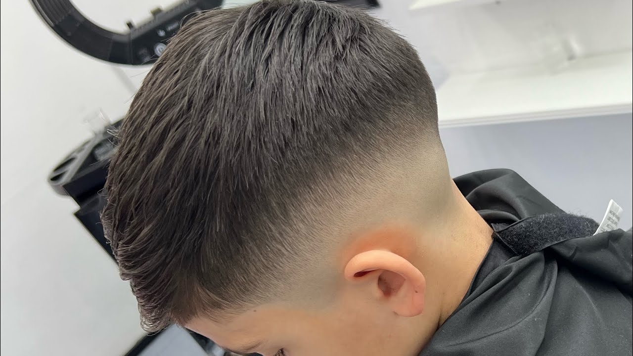 Corte a tijera para principiantes. Aprende cómo cortar en la parte de arriba