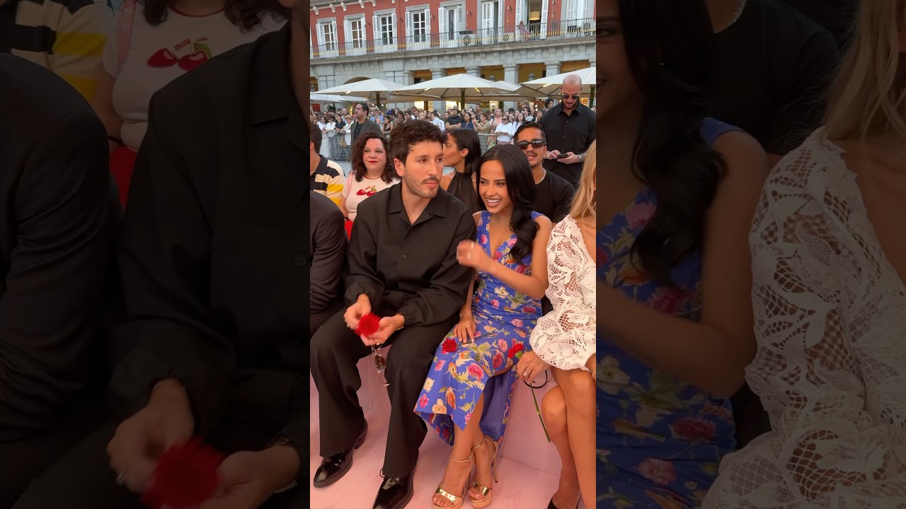 Sebasti&aacute;n Yatra y Becky en el desfile de Carolina Herrera en Espa&ntilde;a