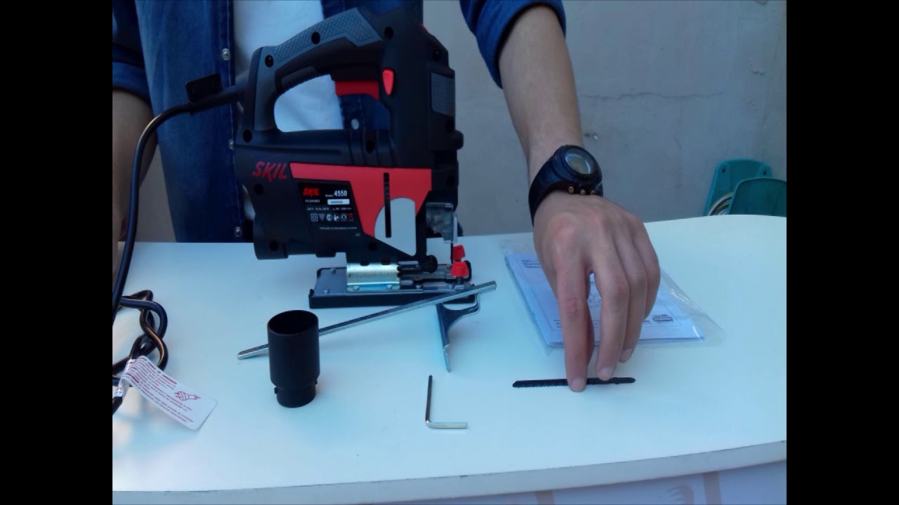 Unboxing sierra caladora SKIL 4550 | Ferrimaq | Unboxing y demostración