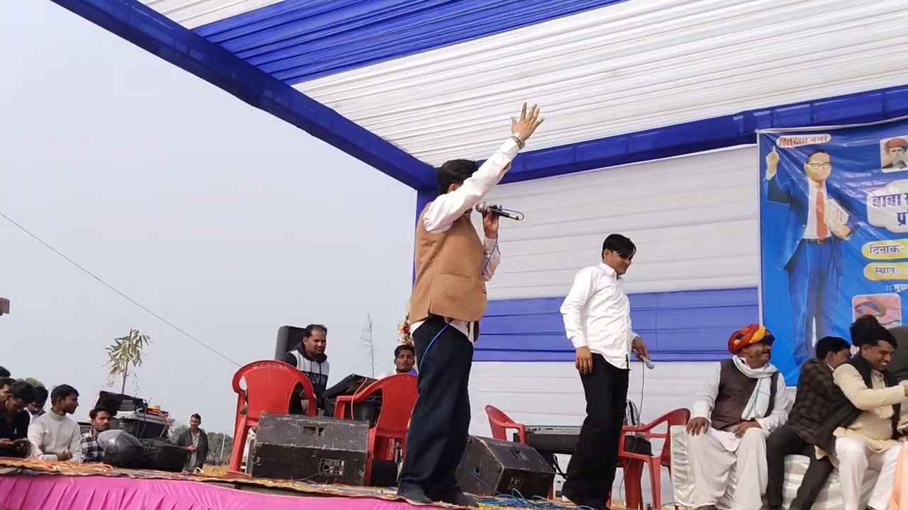 Singer Lokesh Kumar and Kapil Mastana hattiram thekedar song Kapil Mastana live program Rampur 
