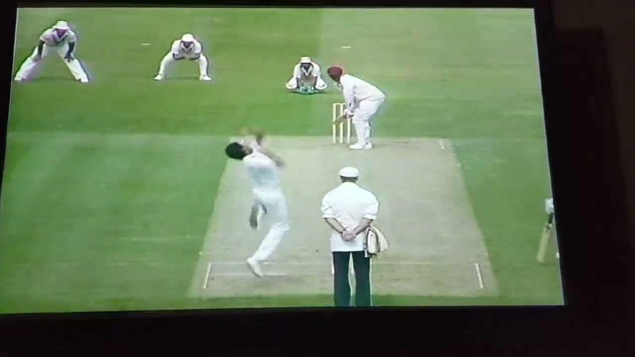 Cricket Video: Balwinder Sandhu reverse swing| Bowled Sir Gordon Greenidge (world cup 1983)