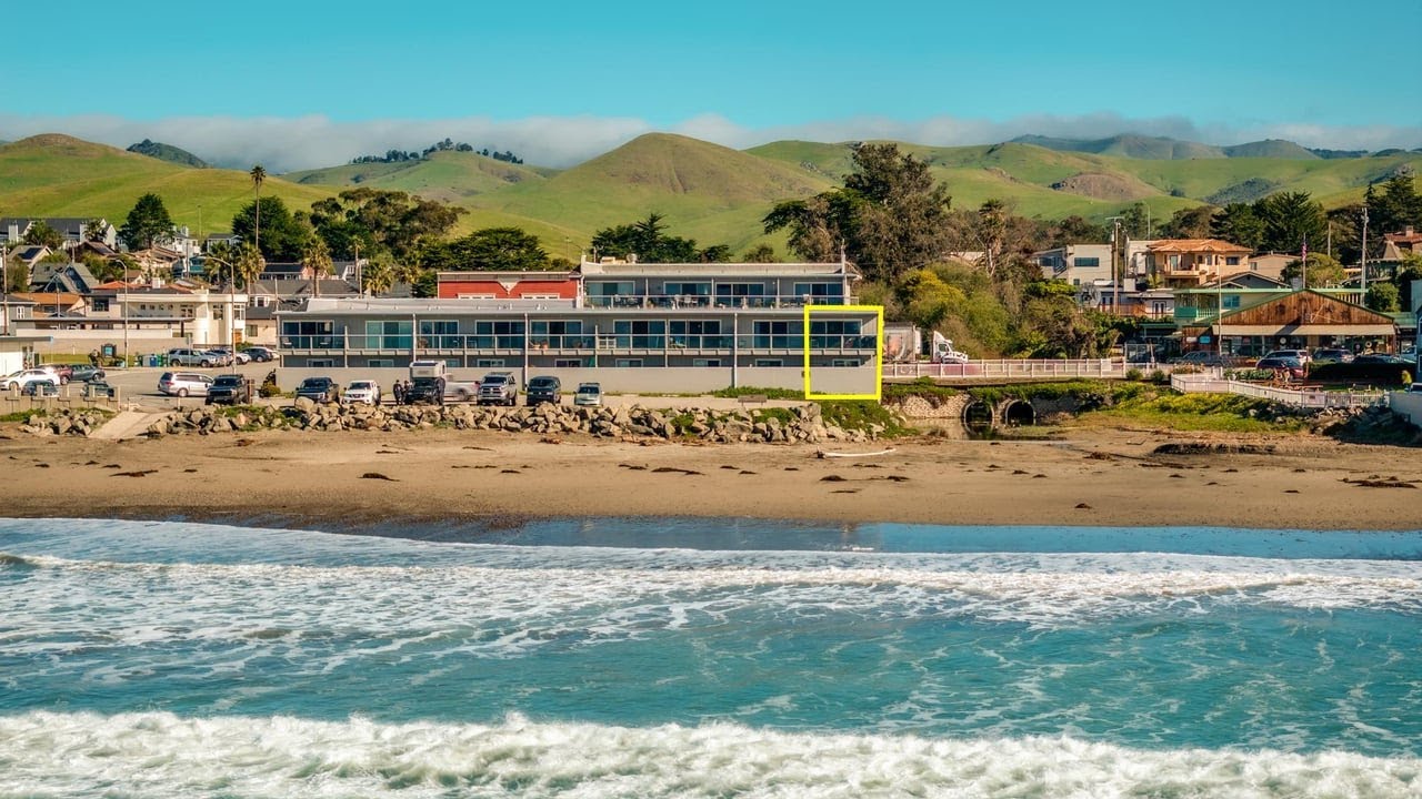 77 N Ocean Ave, Cayucos, CA