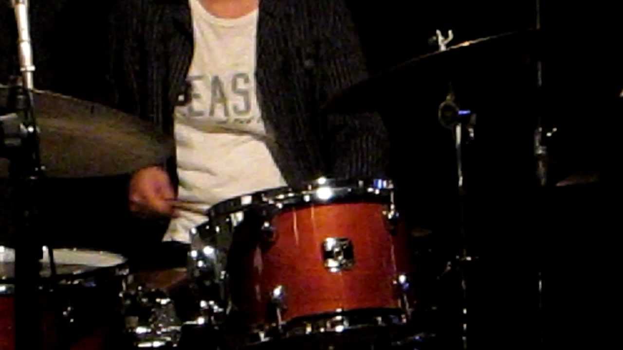 JAZZ LIVE at Mr.Kenny's  藤山E.T.英一郎(Dr)永見行崇(Org)with/生田さち子(Pf)