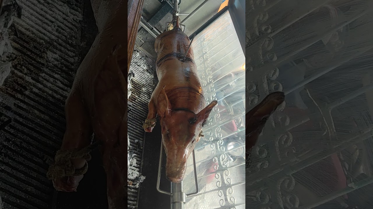 lechon asado en Cancun estilo cubano