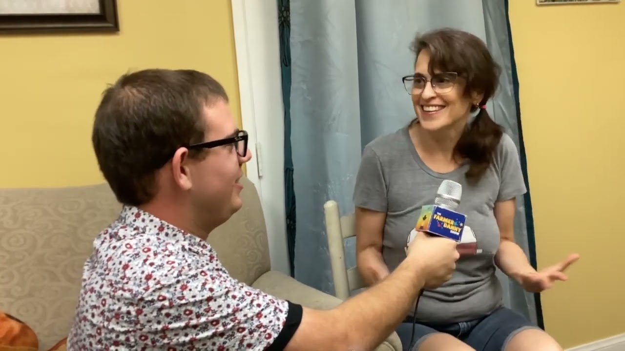 Voice Actress Amanda Winn Lee welcomes us to her world of crazy voices
