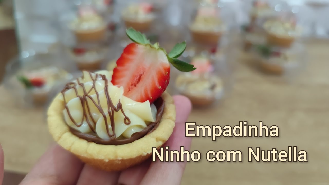Empada de Ninho com Nutella 😋 Você nunca comeu algo assim 😱 #empadinha #empadadoce #ninhocomnutella