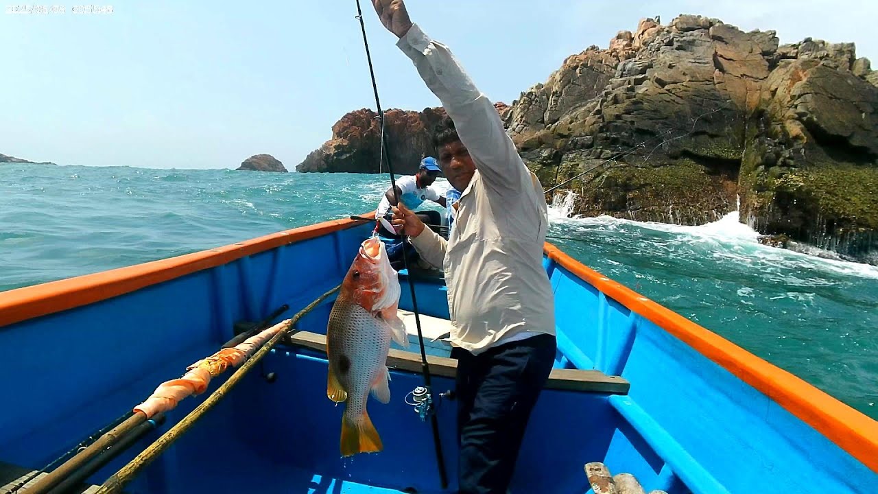 JIGGING SESSION IN MALVAN | TREVALLY | FINGERMARK
