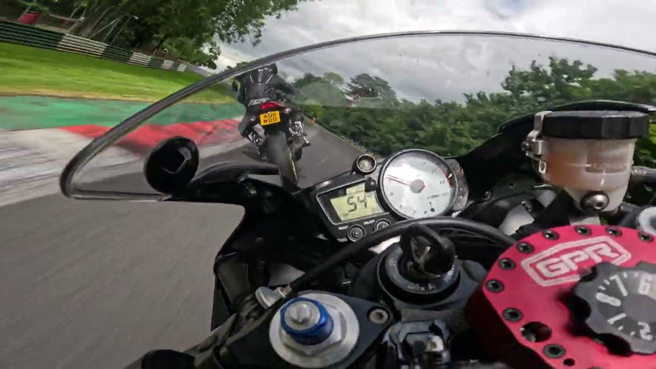 Cadwell park - 09/06/24 - inters - session 6