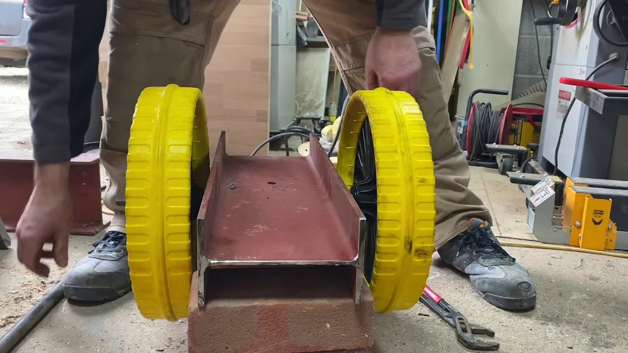 Recycling a steel beam off cut. How to move beams the easy way