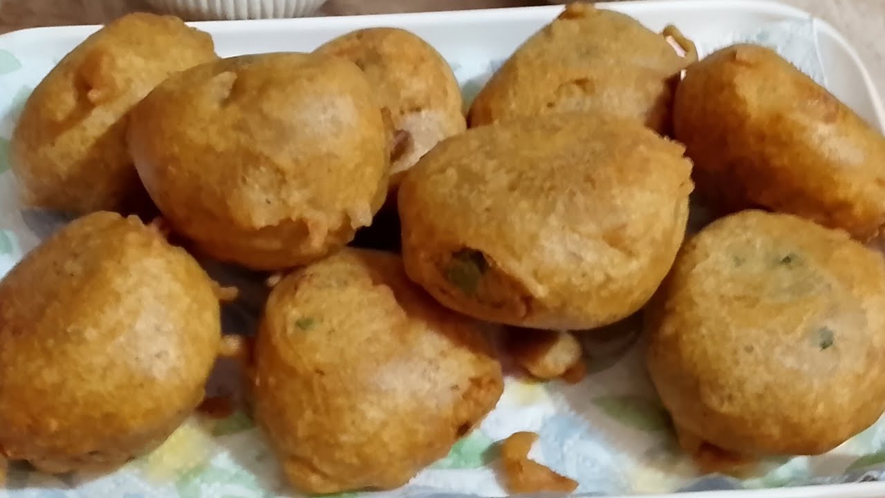 Perfect Crispy Aloo Pakora | Barish Aur Iftar Ke Liye Best Pakora Recipe Make By Sualiha kitchen 