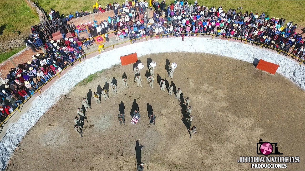 GRAN PRESENTACIÓN EN PLAZA DE TOROS - BANDA SAN PEDRO DE CARAC - PIRCA HUARAL 2018