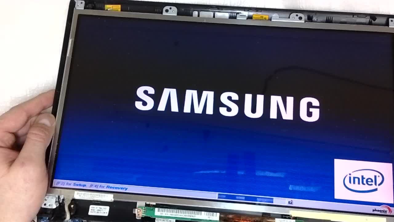 Samsung Laptop Change 15,6