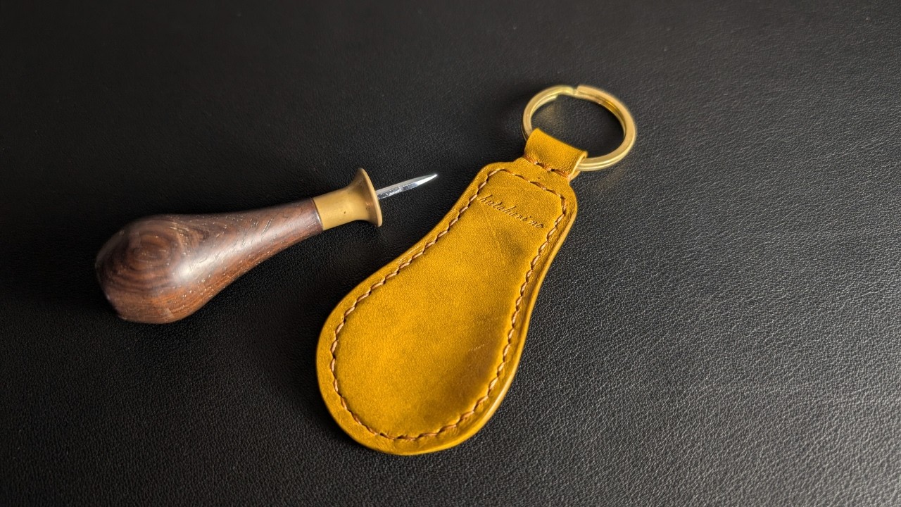 Leather Craft | 曲線美を削り出す、靴ベラの製作記録。 [Free Pattern]